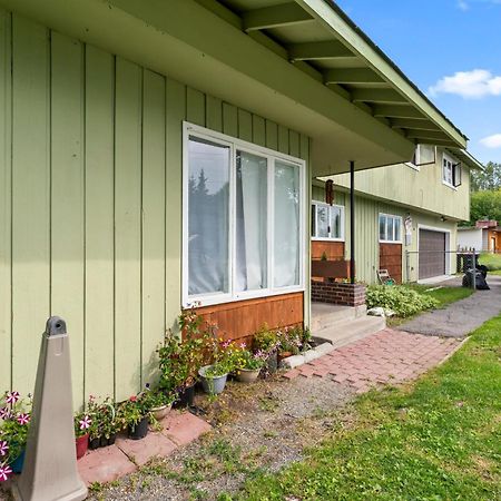 ホテル Compact But Cozy Too アンカレッジ エクステリア 写真